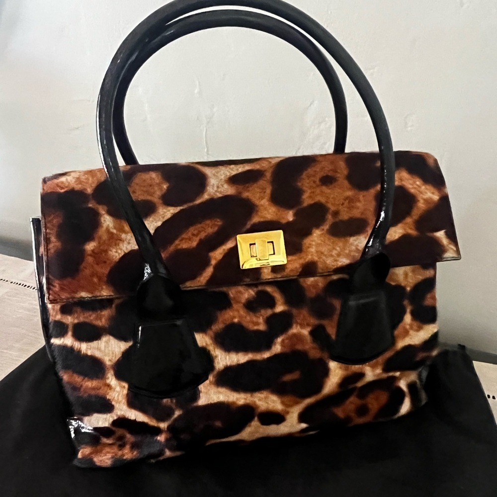 Leopard Print Women's Bag with Black Accents